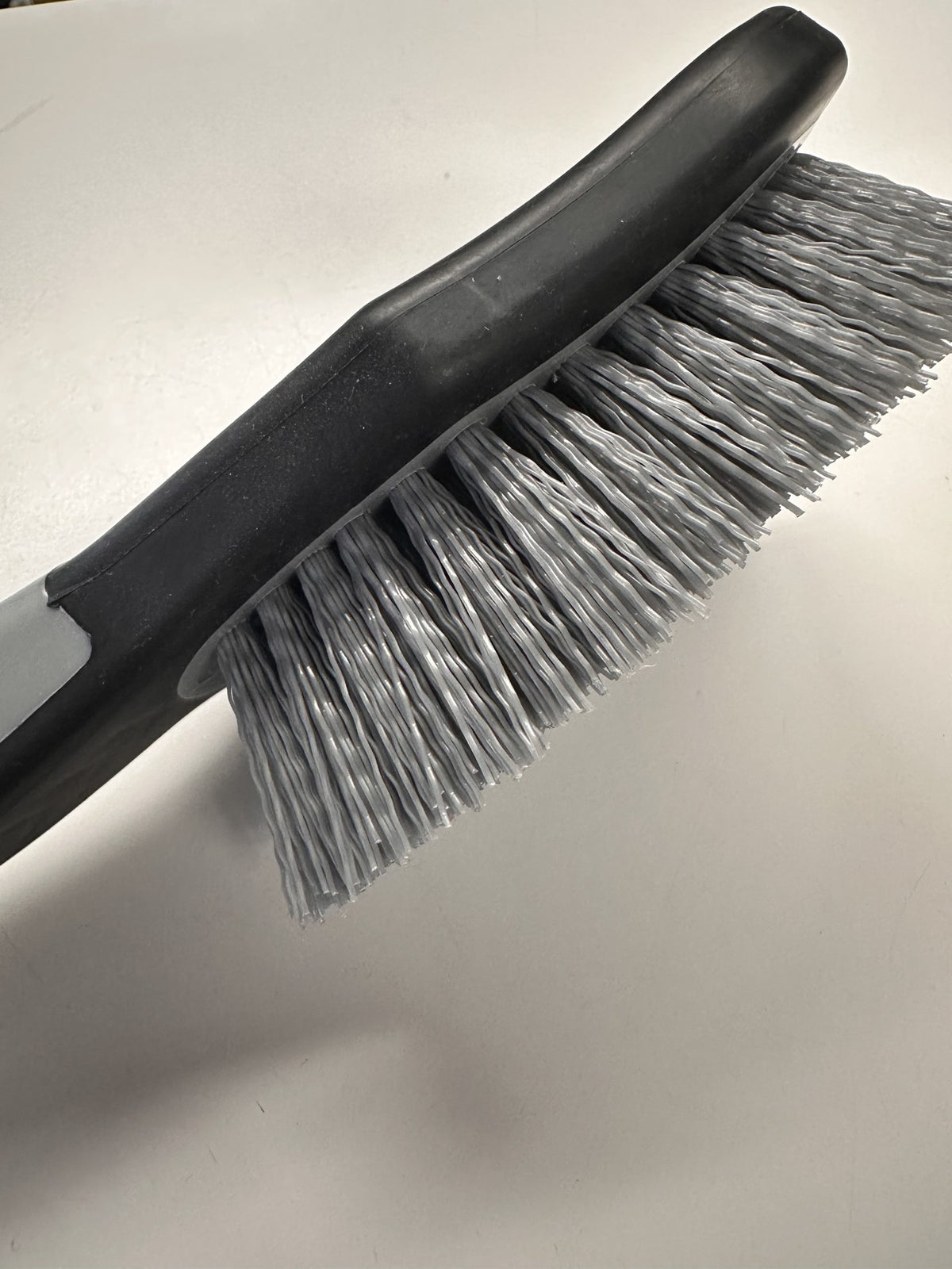 VIKING Stiff-Bristle Tire & Wheel Scrub Brush image 0