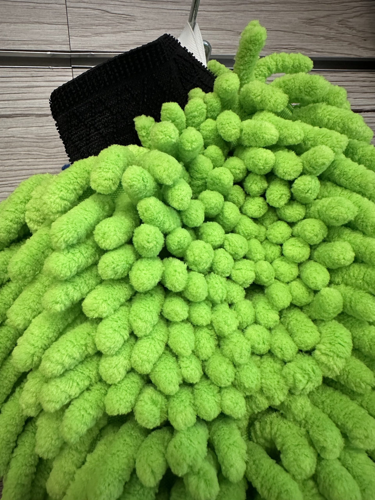 The Rag Company Knobby Chenille Wash Mitt – 1 Pack image 0